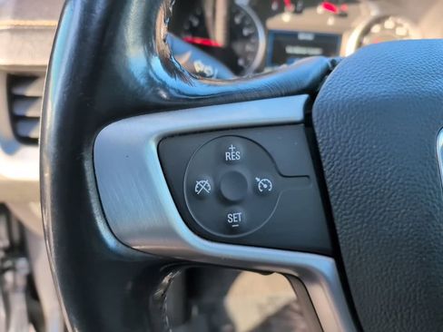 Used 2018 GMC Terrain SLE w/ Driver Convenience Package image 17