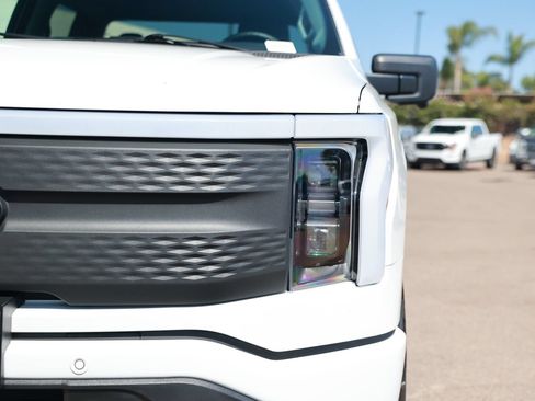Used 2024 Ford F150 Lightning Flash AWD/4WD image 8