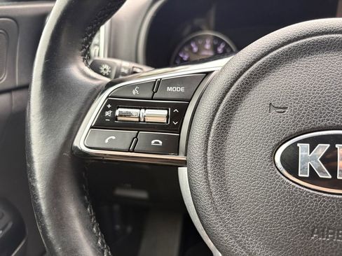 Used 2021 Kia Sportage EX w/ EX Technology Package image 19