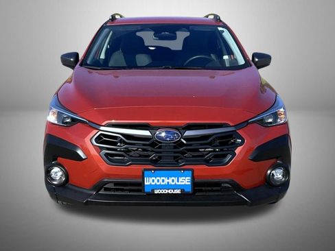 Used 2024 Subaru Crosstrek 2.0i Premium AWD/4WD image 2