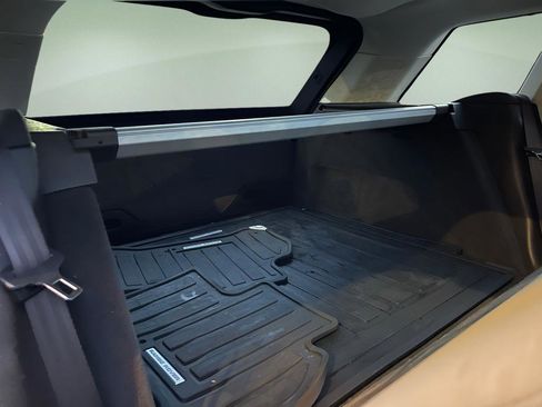 Used 2014 Land Rover Range Rover Sport HSE image 21