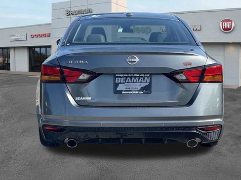 Used 2024 Nissan Altima 2.5 SR FWD image 6