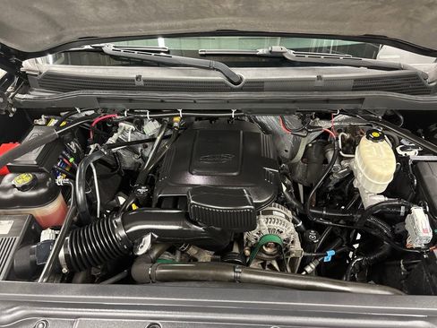 Used 2015 GMC Sierra 2500 SLT w/ Suspension Package, Off-Road image 22