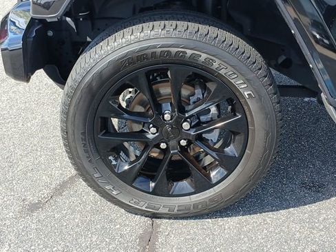 Used 2022 Jeep Gladiator Overland image 26