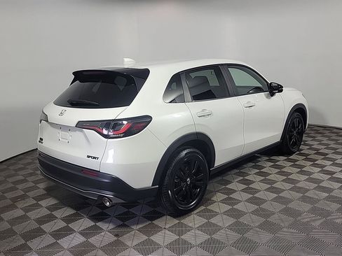 Certified 2026 Honda HR-V Sport image 4