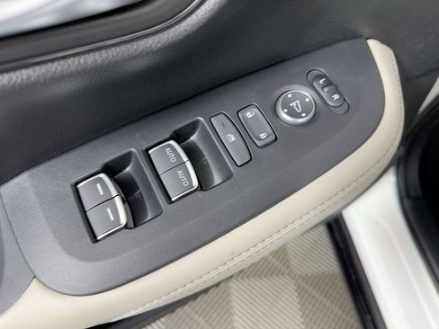 New 2026 Honda HR-V EX-L image 21