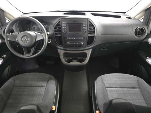 Used 2020 Mercedes-Benz Metris image 17