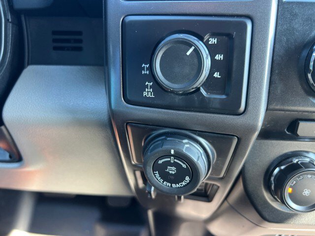 Used 2016 Ford F150 XLT w/ Equipment Group 302A Luxury AWD/4WD image 15