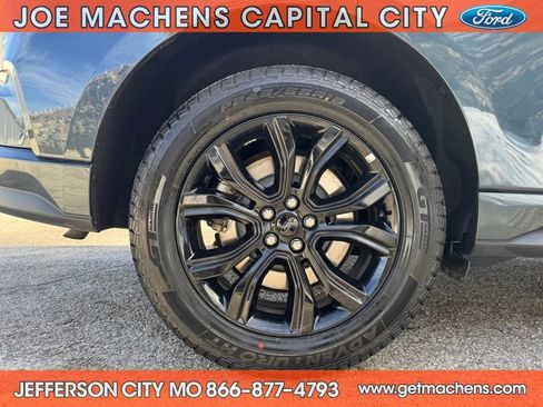 Certified 2022 Ford Edge SE w/ Black Appearance Package image 22