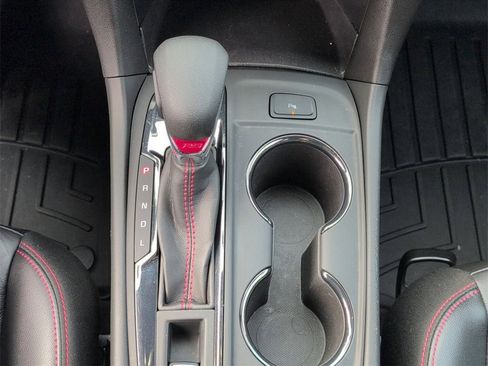 Certified 2023 Chevrolet Equinox RS w/ RS Leather Package image 22