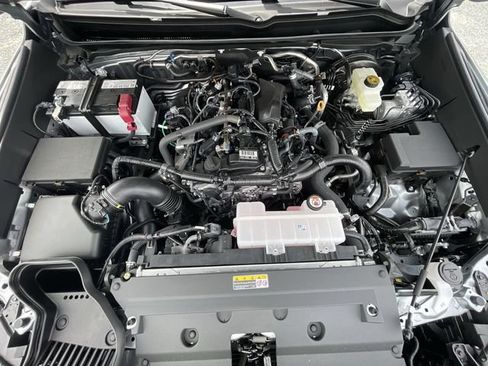 New 2026 Toyota Tacoma Limited AWD/4WD image 11