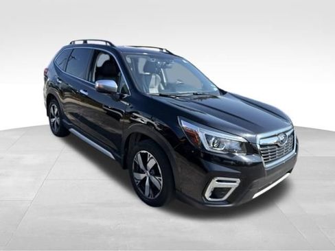 Used 2019 Subaru Forester Touring AWD/4WD image 1