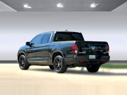 Used 2018 Honda Ridgeline Black Edition image 3