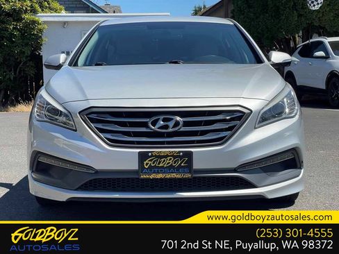 Used 2015 Hyundai Sonata Sport w/ Option Group 04 FWD image 9