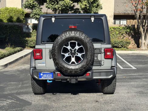 Used 2023 Jeep Wrangler Unlimited Rubicon 4xe image 5