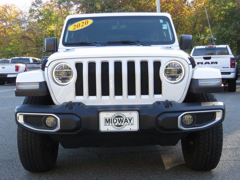 Used 2020 Jeep Wrangler Unlimited Sahara w/ Dual Top Group image 3