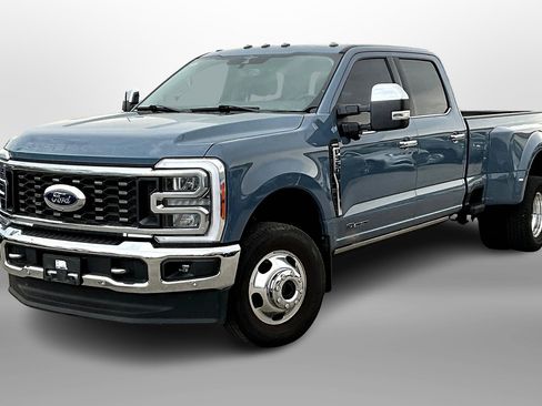 Used 2023 Ford F350 Lariat w/ Lariat Ultimate Package image 13