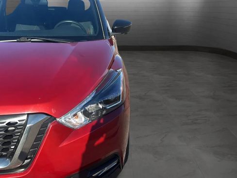 Used 2020 Nissan Kicks SR FWD image 22