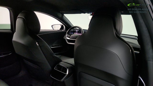Used 2024 Lucid Air Pure RWD image 44
