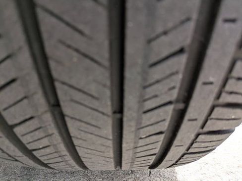 Used 2023 Volkswagen Taos S image 11