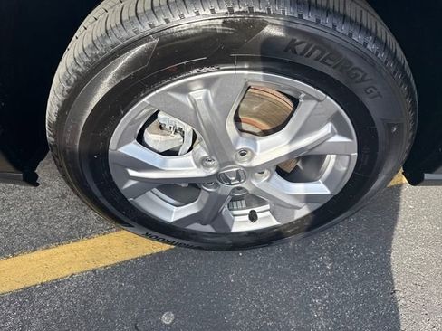 Used 2023 Honda HR-V LX image 36