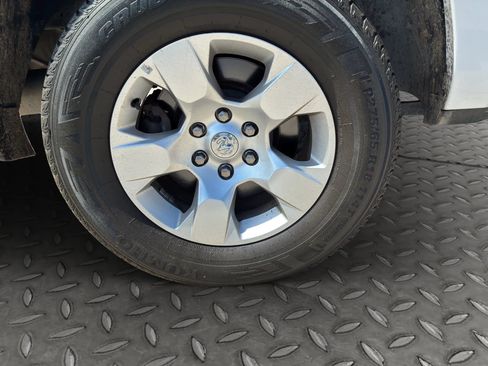 Used 2020 RAM 1500 Big Horn RWD image 26