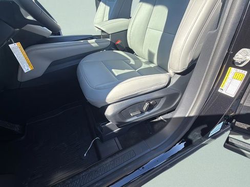 New 2026 Ford Explorer Active AWD/4WD image 16