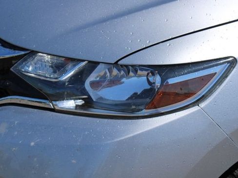Used 2019 Honda Fit LX image 9