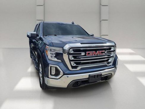 Used 2021 GMC Sierra 1500 SLT w/ SLT Premium Plus Package AWD/4WD image 3