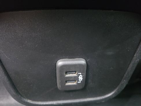 Used 2020 Chevrolet Equinox LT image 15