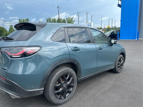 Used 2024 Honda HR-V Sport image 14