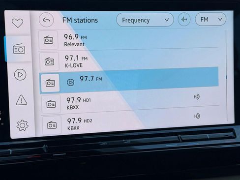 New 2026 Volkswagen Atlas Cross Sport SEL R-Line AWD/4WD image 25