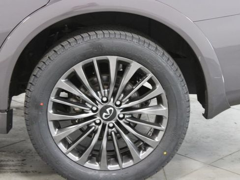 Used 2024 INFINITI QX80 Premium Select w/ Cargo Package AWD/4WD image 18