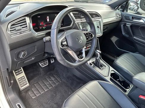 Certified 2024 Volkswagen Tiguan SE R-Line FWD image 16