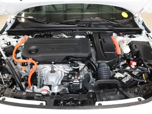 Used 2025 Honda Civic Sport Touring image 16