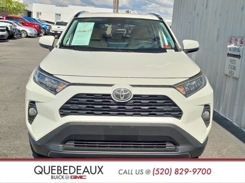 Used 2021 Toyota RAV4 XLE Premium FWD image 2