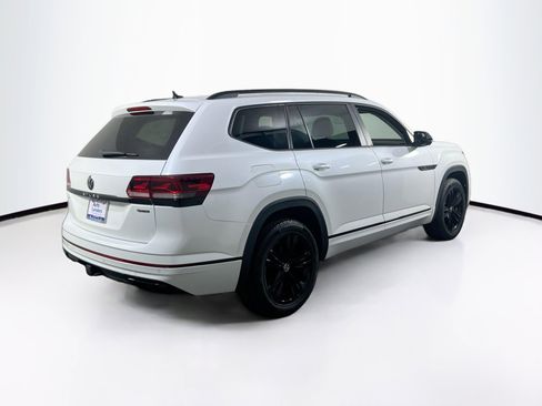 Used 2023 Volkswagen Atlas SEL R-Line image 5