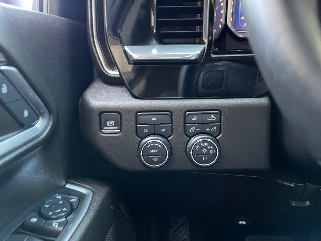 Used 2024 Chevrolet Silverado 2500 LT w/ All Star Edition AWD/4WD image 25