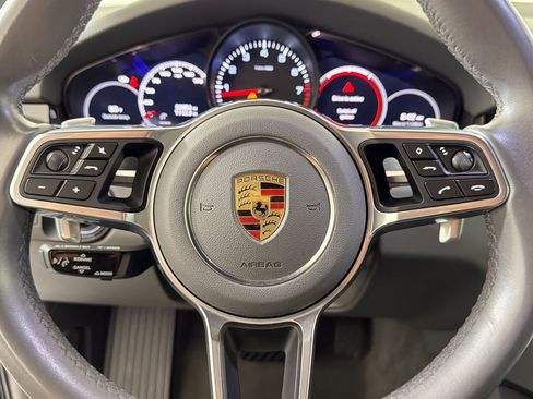 Used 2023 Porsche Cayenne Platinum Edition AWD/4WD image 20