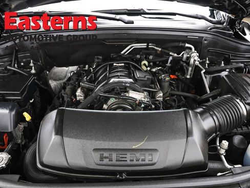 Used 2025 Dodge Durango R/T AWD/4WD image 7