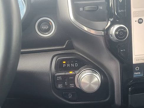 Used 2023 RAM 1500 Laramie AWD/4WD image 22