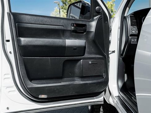 Used 2021 Toyota Sequoia TRD Pro AWD/4WD image 23