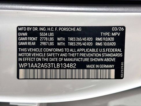 New 2026 Porsche Macan AWD/4WD image 32