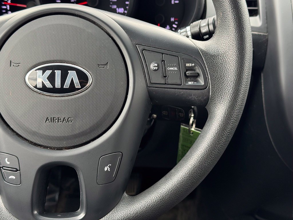 Used 2013 Kia Soul FWD image 20