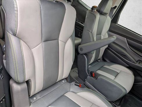 Used 2023 Subaru Ascent Onyx Edition AWD/4WD image 19