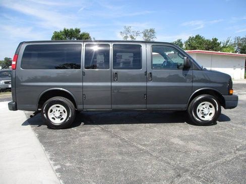 Used 2016 Chevrolet Express 2500 LS RWD image 1