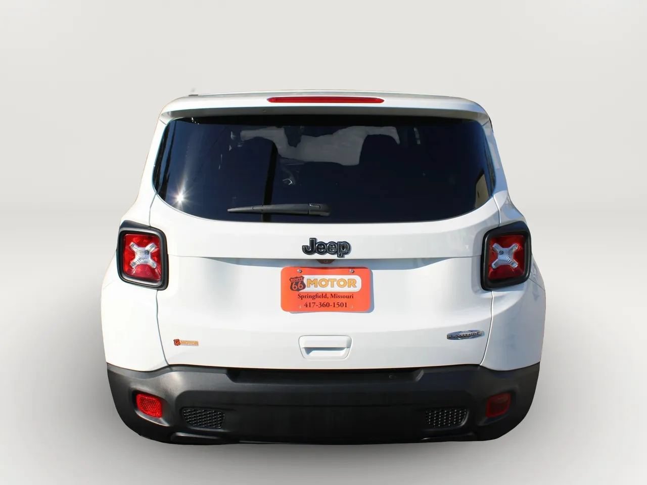Used 2019 Jeep Renegade Latitude FWD image 7