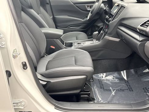 Used 2021 Subaru Forester Premium AWD/4WD image 16
