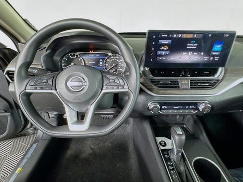 New 2026 Nissan Altima 2.5 SV w/ SV Special Edition Package FWD image 12