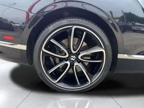 Used 2022 Bentley Continental GT AWD/4WD image 70